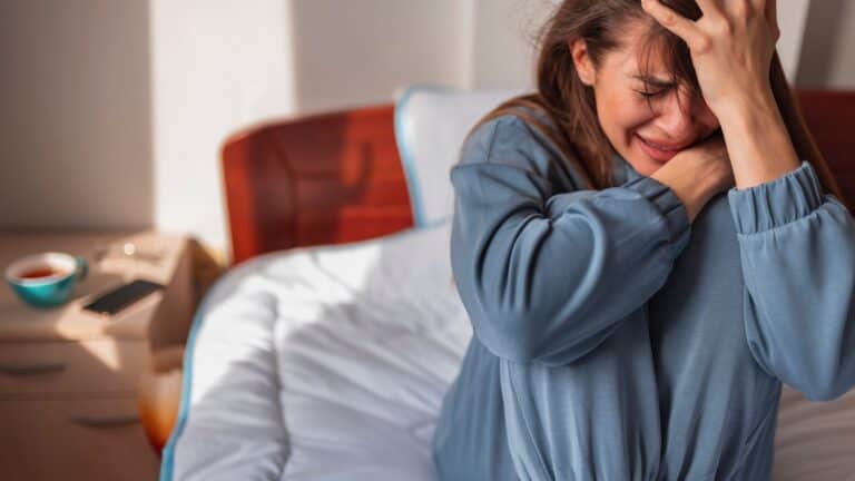16 Terrible Things to Say to A Woman Who Had a Miscarriage