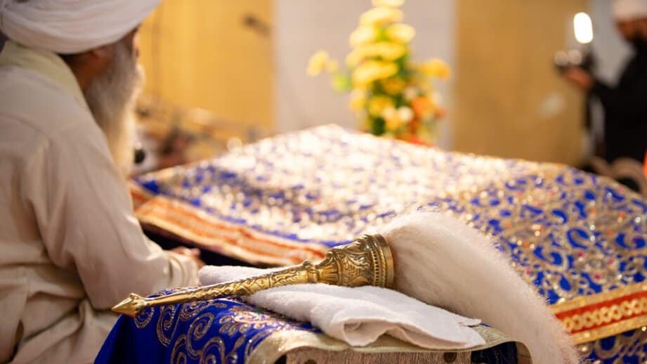 Sikhism ritual guru