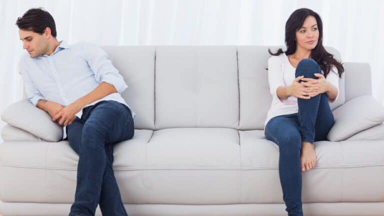 12 Phrases Of A Partner Who Doesn’t Value You