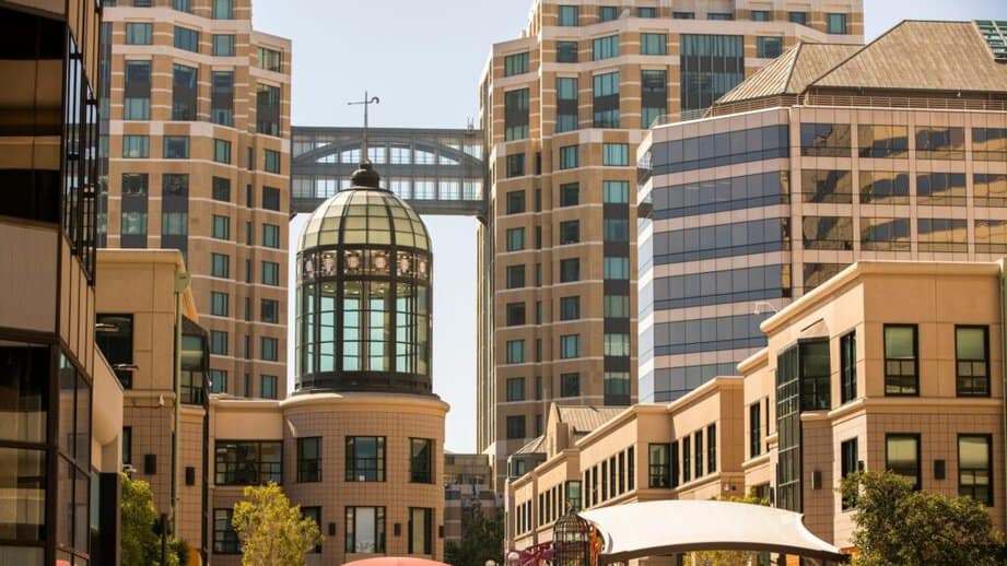 oakland, CA city center