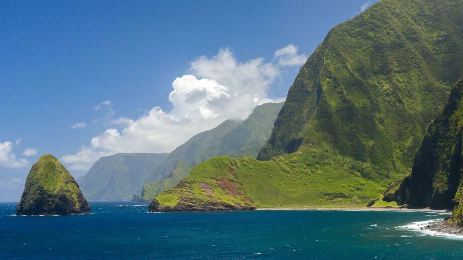 Molokai cliffs in Hawaii